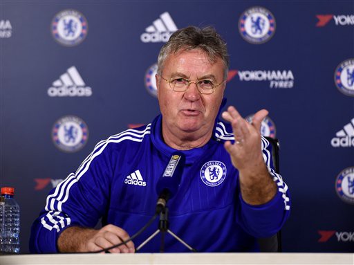 Guus Hiddink đặt mục tiêu cực khó cho các cầu thủ