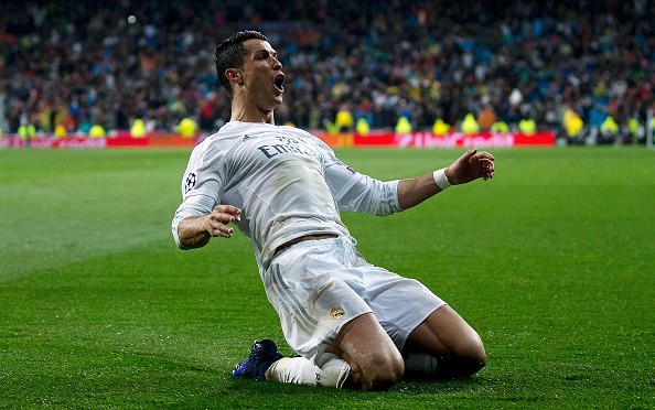 Infographic: Thành tích ghi bàn đáng sợ của "Siêu nhân" Ronaldo