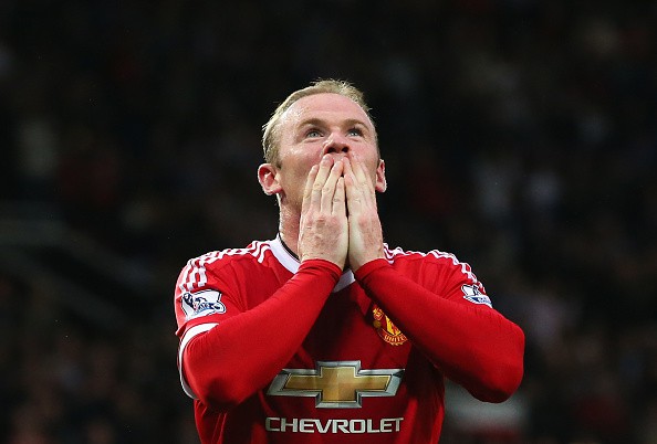 Infographic: Wayne Rooney & Bàn thứ 100 tại Old Trafford