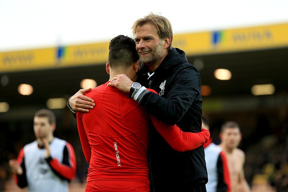 Juergen Klopp vui... vì cặp kính vỡ tan nát
