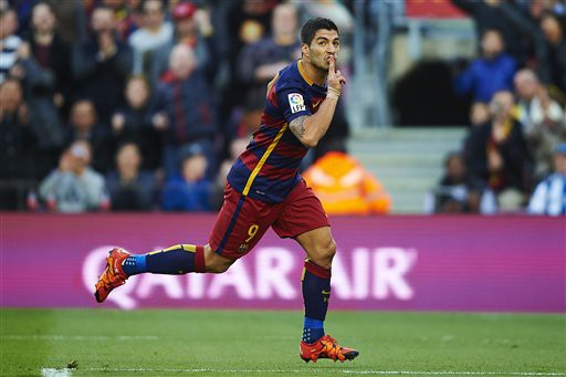 Luis Suarez: “Trả gấp 3 lương tôi cũng không rời Barca”