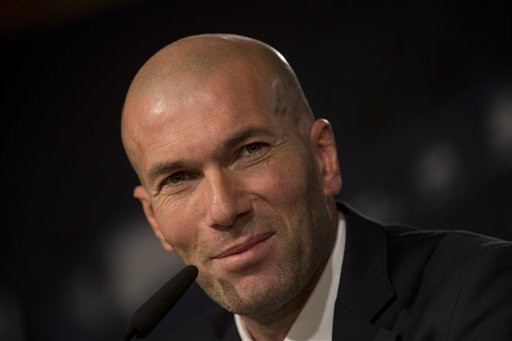 Nghe Zidane nói, đừng dại mà cãi!