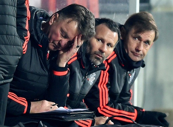 Lượt đi vòng 1/16 Europa League: M.U "bẽ mặt" trên đất Đan Mạch