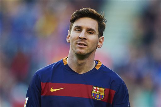 Messi có "tàn bạo" như lời Thierry Henry?