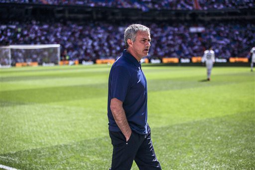 Mourinho hé lộ tương lai