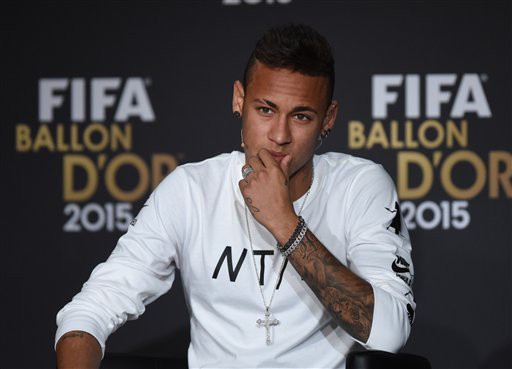Roberto Carlos: "Tôi có thể đưa Neymar tới Real Madrid"
