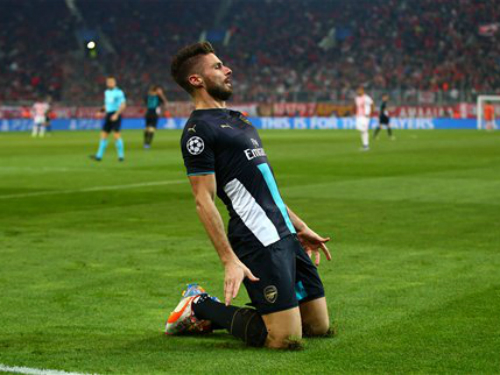 Olympiakos 0-3 Arsenal: Sân khấu của Giroud
