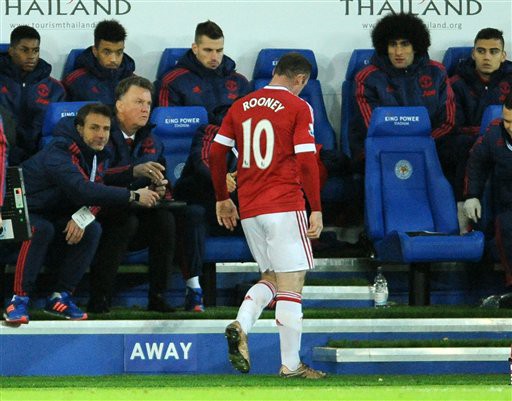 Rooney và Rojo lỡ trận đấu với West Ham