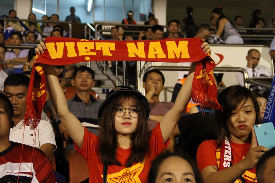 Sân Thống Nhất trống vắng trong ngày chủ nhà hạ U.21 Thái Lan