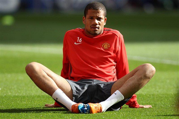 “Thảm họa” Bebe so mình với… Ronaldo