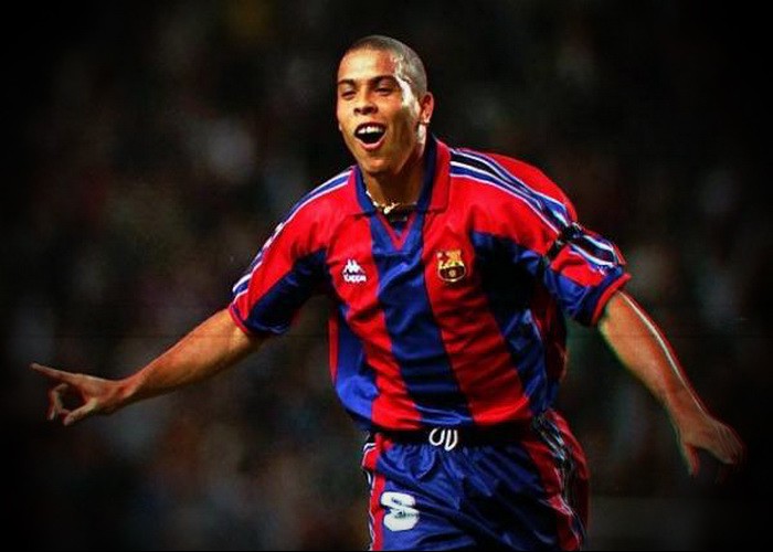Thế giới chỉ có một Ronaldo!