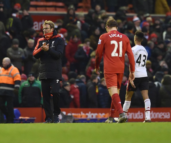 Thủ quân Liverpool… đầu hàng cuộc đua Top 4