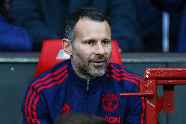 Thi đấu bết bát, Man Utd vẫn ẵm giải thưởng
