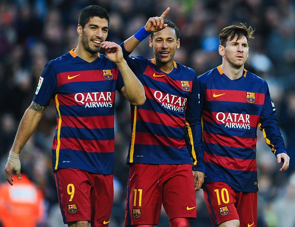KẾT THÚC Barcelona 2-1 Atletico: Barca độc chiếm ngôi đầu