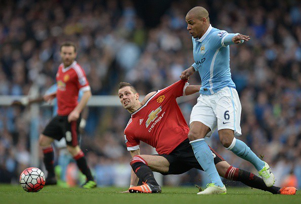 Premier League và nghịch lý tiền nhiều mua được ít điểm