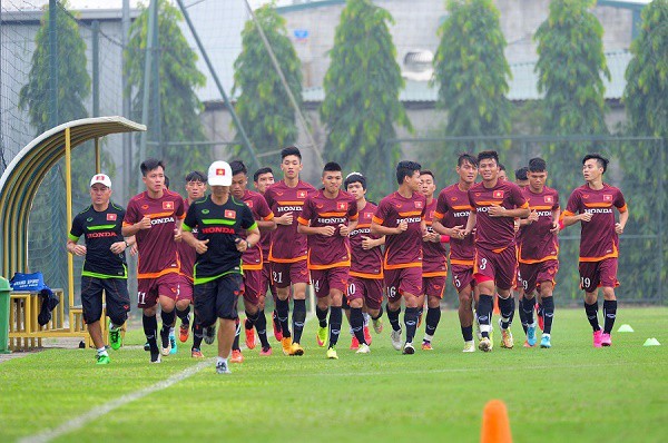 U.23 Nhật Bản làm “quân xanh” cho U.23 VN