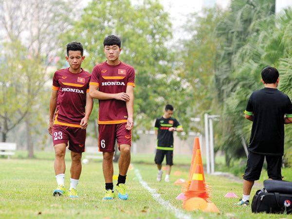 U.23 VN thiếu hụt nhân sự trong ngày đầu tập luyện