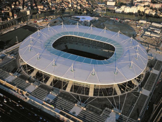Vì sao Stade de France là mục tiêu của bọn khủng bố?
