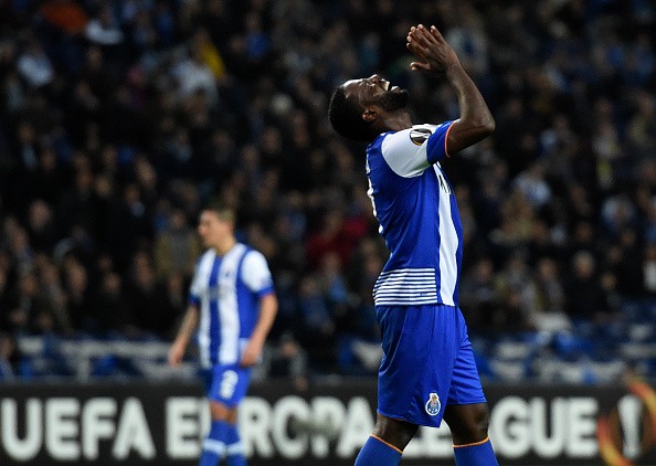 Video lượt đi vòng 1/16 Europa League: Porto 0-1 Dortmund