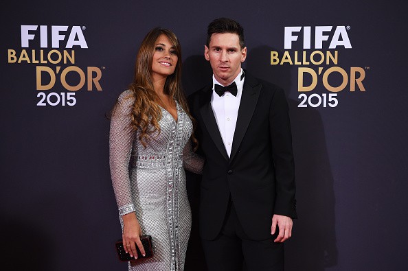 Vợ Messi về quê mở shop quần áo trẻ em
