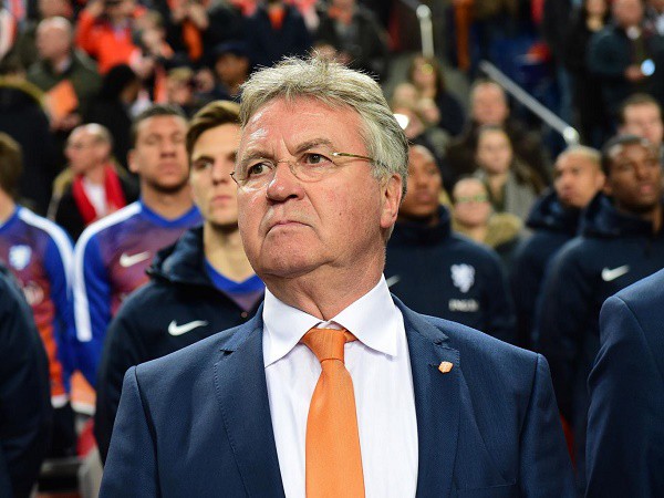 Hiddink ngay lập tức ra "yêu sách" với Chelsea