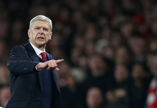 Wenger tức điên vì Sanchez chỉ trích Arsenal