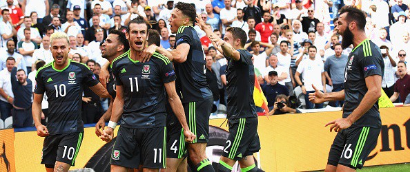 Xứ Wales-Bắc Ireland: Bale đâu phải là tất cả