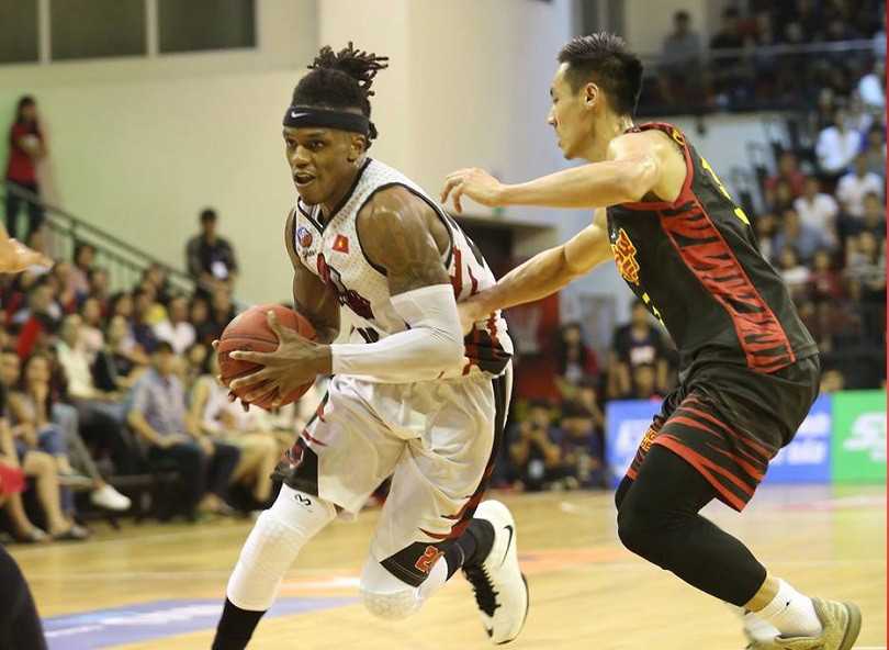 Full Highlights: Jaywuan Hill rực sáng, Warriors vững vàng ngôi đầu
