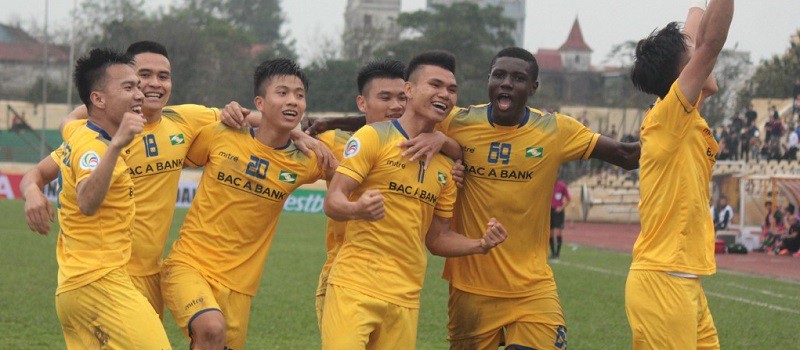 Video kết quả: Tuấn Tài, Xuân Mạnh lập công, SLNA vào tứ kết Cúp Quốc gia 2018