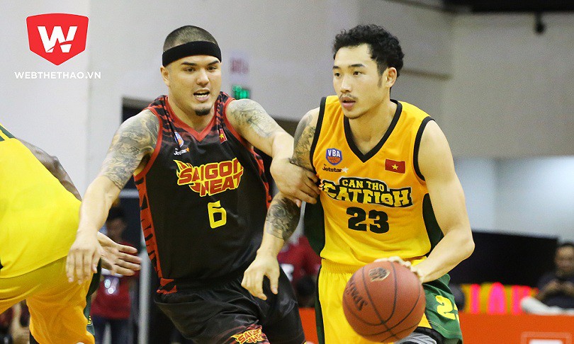Video kết quả VBA 2017: Minh An gãy mũi, Cantho Catfish vẫn vượt qua SG Heat