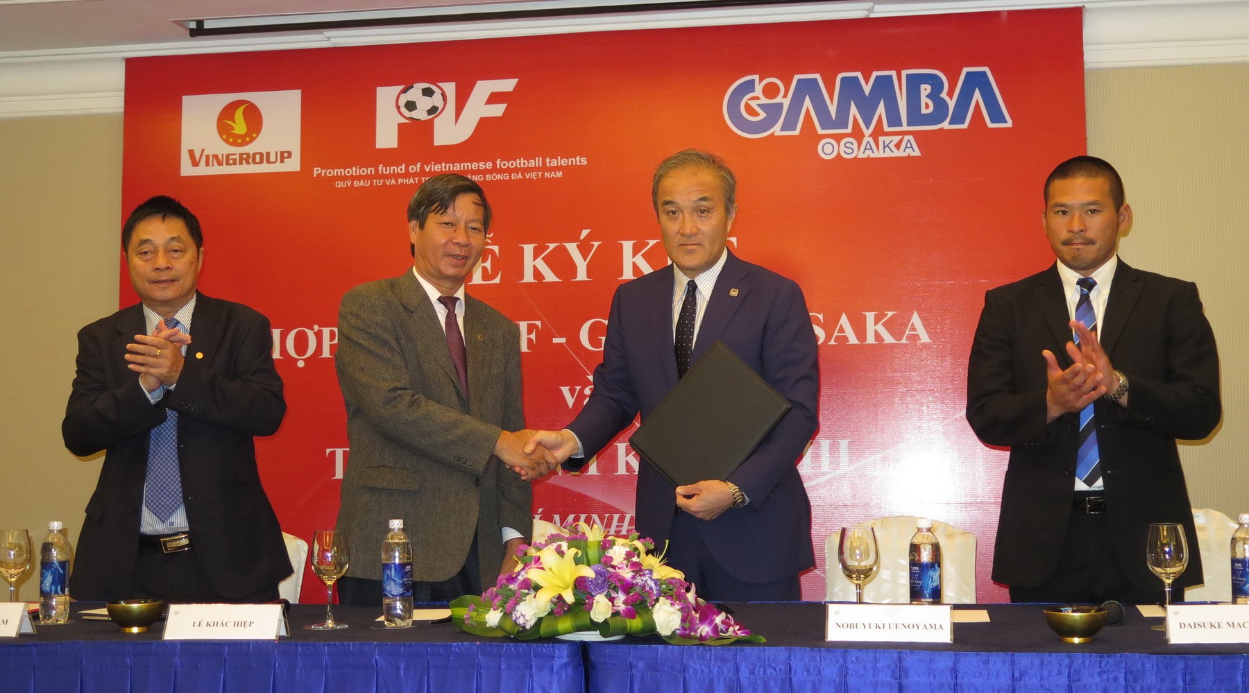 HLV Machinaka nhận lương "khủng" ở PVF