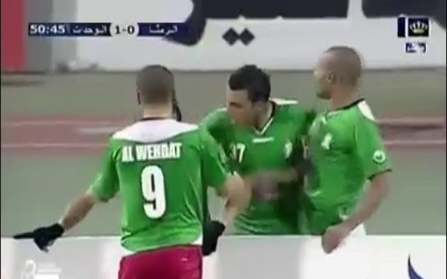 Video: Pha đánh gót thành bàn kinh điển từ khoảng cách gần 30m