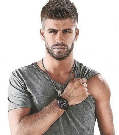 Vụ Gerrard Pique đánh paparazzi: Lãnh đạo Barca xin không xong