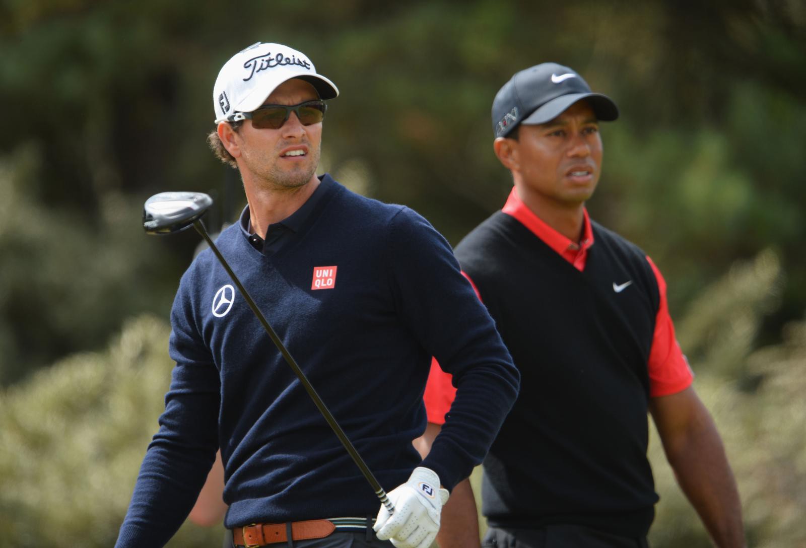 Adam Scott lấy ngôi số 1 của Tiger Woods