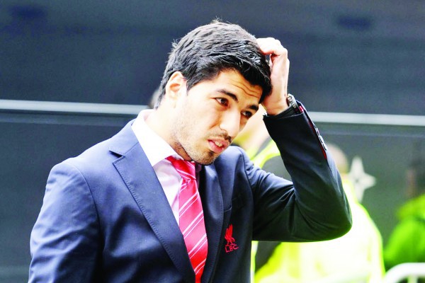 Luis Suarez tập làm Giám đốc: Tất cả cũng vì chữ tiền