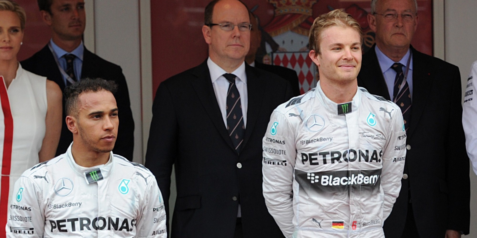 Rosberg phủ nhận mâu thuẫn với Hamilton