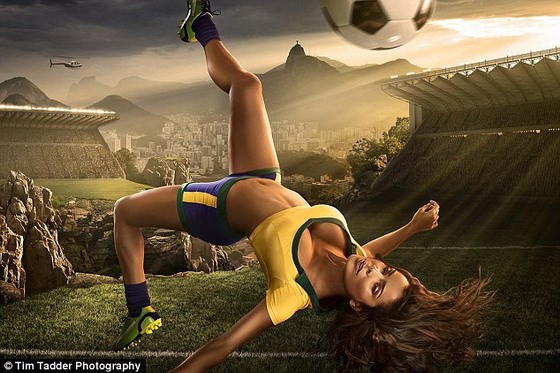 Bộ lịch nóng bỏng của mỹ nhân mừng World Cup 2014
