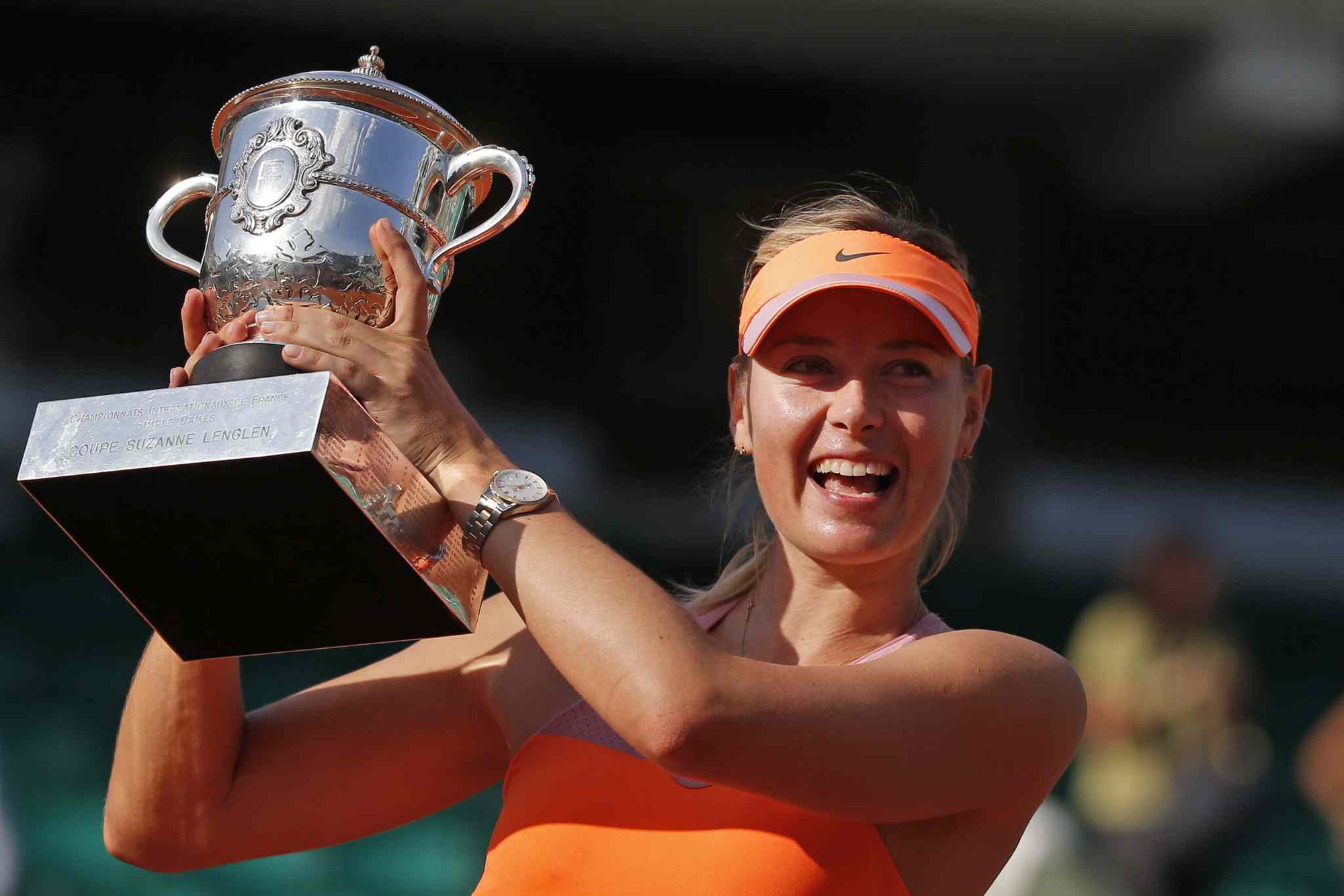 Maria Sharapova lần thứ hai vô địch Roland Garros