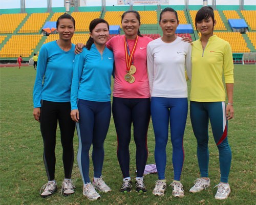 Chuyện cựu vô địch SEA Games Nguyễn Thị Thu Cúc: Tuổi 33 &amp; phận “trâu cày”