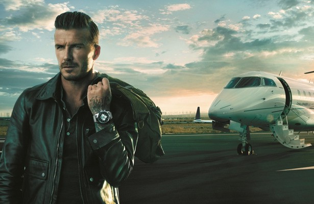 David Beckham mua máy bay Falcon 7X