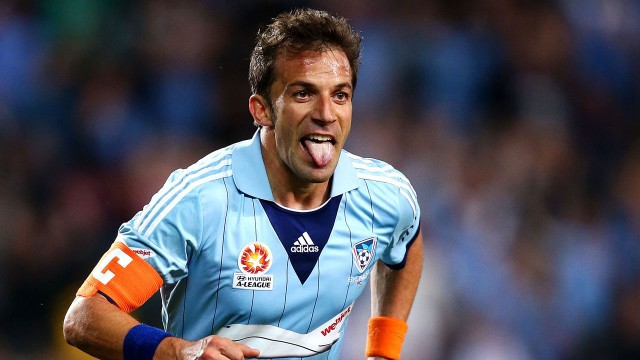 Huyền thoại Del Piero chưa muốn giải nghệ