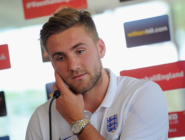 Dư âm vụ Luke Shaw gạ tình siêu mẫu Playboy: Không bỏ được thói lăng nhăng dù bạn gái tha thứ