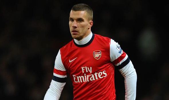 Galatasaray chi 28 triệu bảng mua bộ đôi của Arsenal