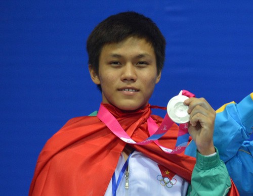 Chuyện chỉ có ở Olympic trẻ 2014: Đấu xong 11 ngày vẫn chưa được về
