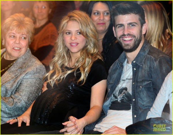 Gerard Pique – Shakira: Đẻ cứ đẻ, đám cưới thì vẫn phải chờ