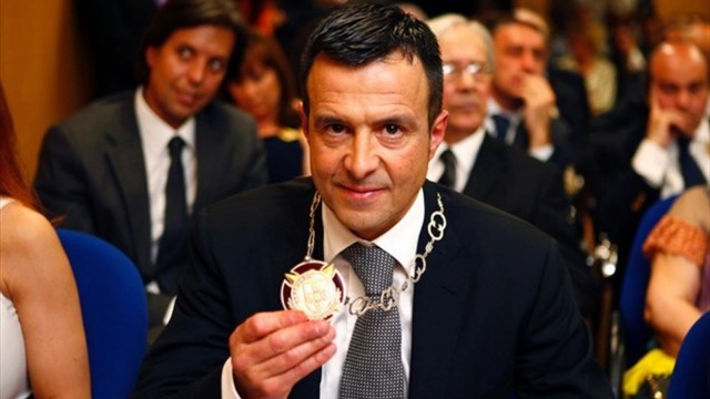 “Siêu cò” Jorge Mendes ăn đậm sau mùa chuyển nhượng