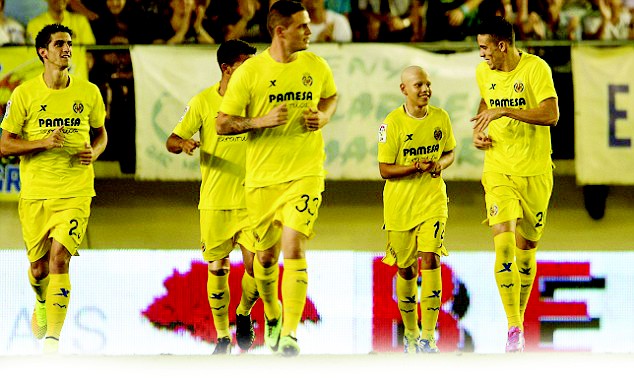 Villarreal hoàn thành ước mơ của cậu bé ung thư