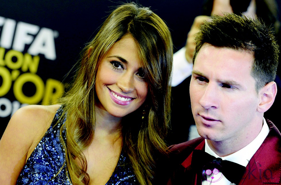 Người mẫu Macarena Lemos: “Messi là anh chàng khờ khạo chốn tình trường”