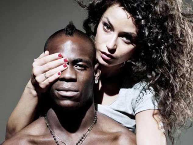 Balotelli giỏi sex hơn Ronaldo