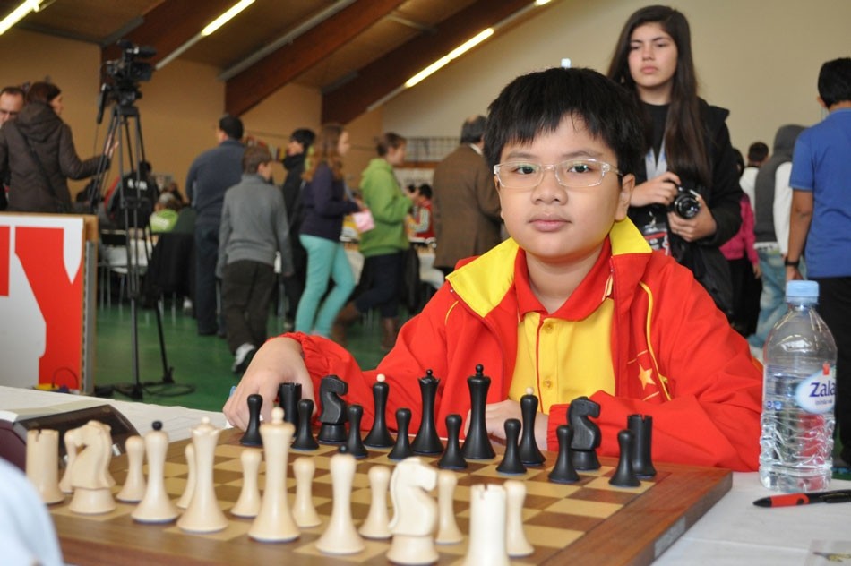 Chuyện kỳ thủ 2 lần vô địch trẻ thế giới Nguyễn Anh Khôi: “Thần đồng” không thầy